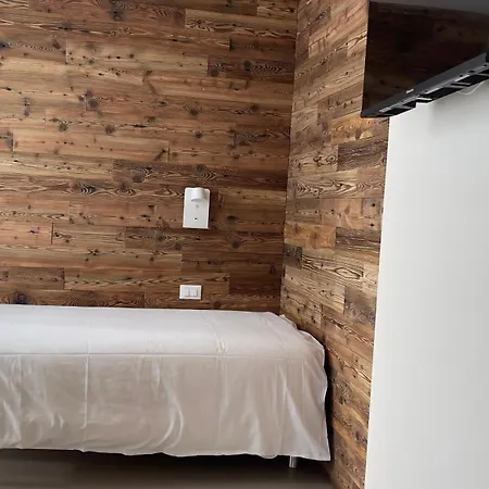 Ca' De Sass 3* Pila (Valle d'Aosta)