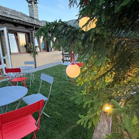 Oda ve Kahvaltı Ca' De Sass Pila (Valle d'Aosta)